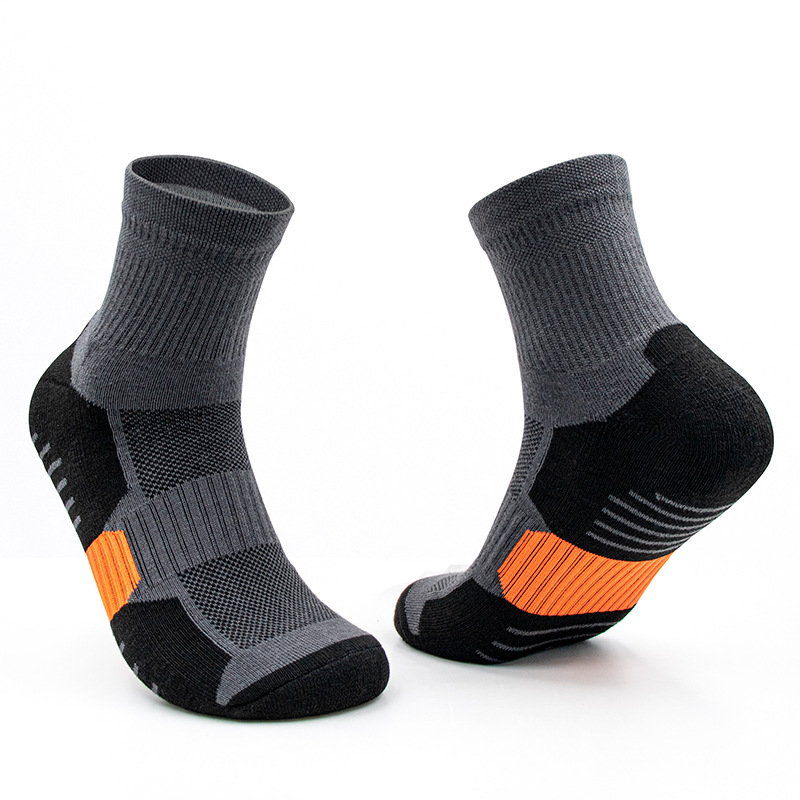 Men's Athletic Crew Anti-slip Sock