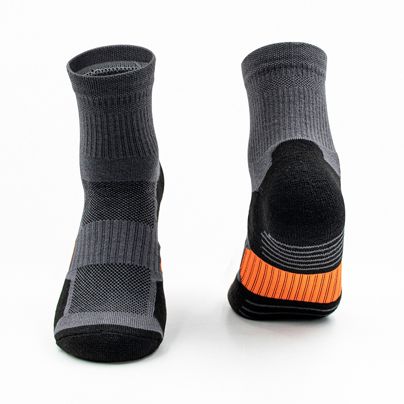 Men's Athletic Crew Anti-slip Sock